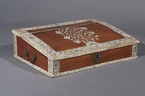 Portable Slope Desk (02), Vizagapatam, Rosewood & ivory with silver mounts, East India, 12 x 43 x 44 cms, Circa 1725 - 1750